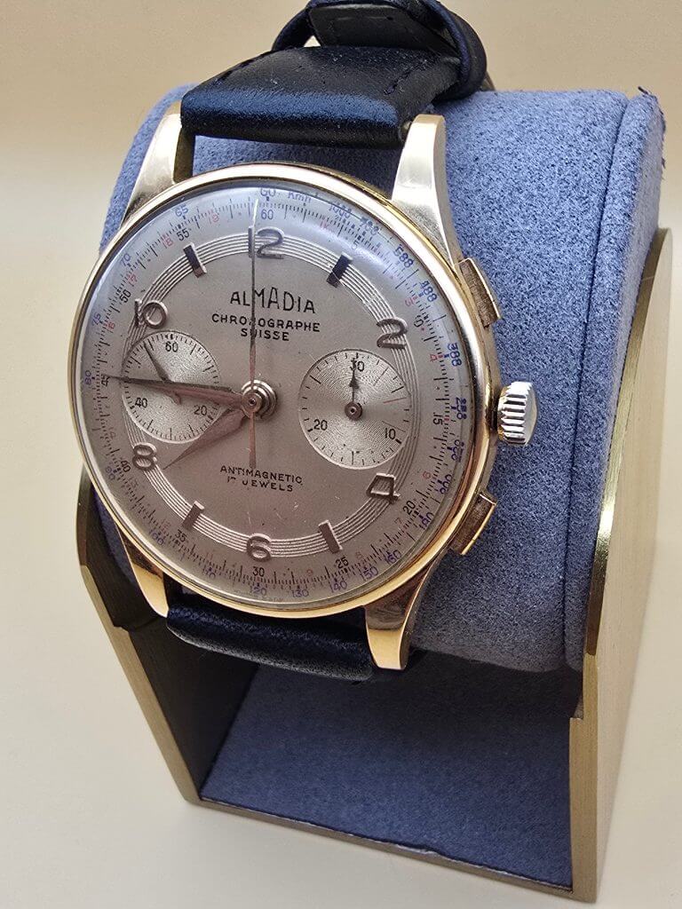 Cronographe Suisse 18K Almadia vintage 1940-1950